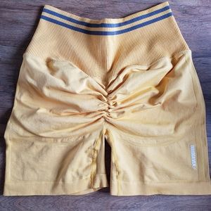 DoYouEven scrunch booty shorts